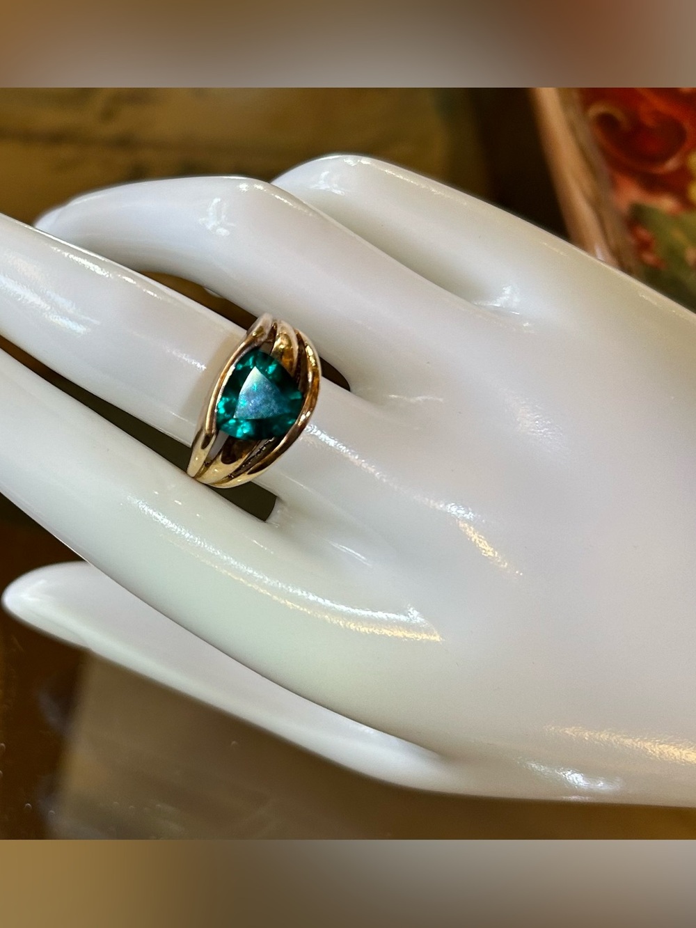 Vintage art deco style ring
